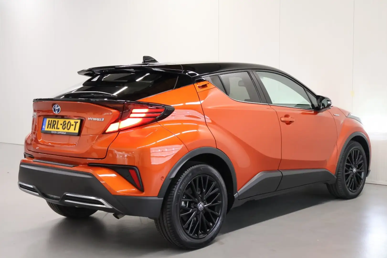 Toyota C-HR 2.0 Hybrid Launch Edition Naranja - 2
