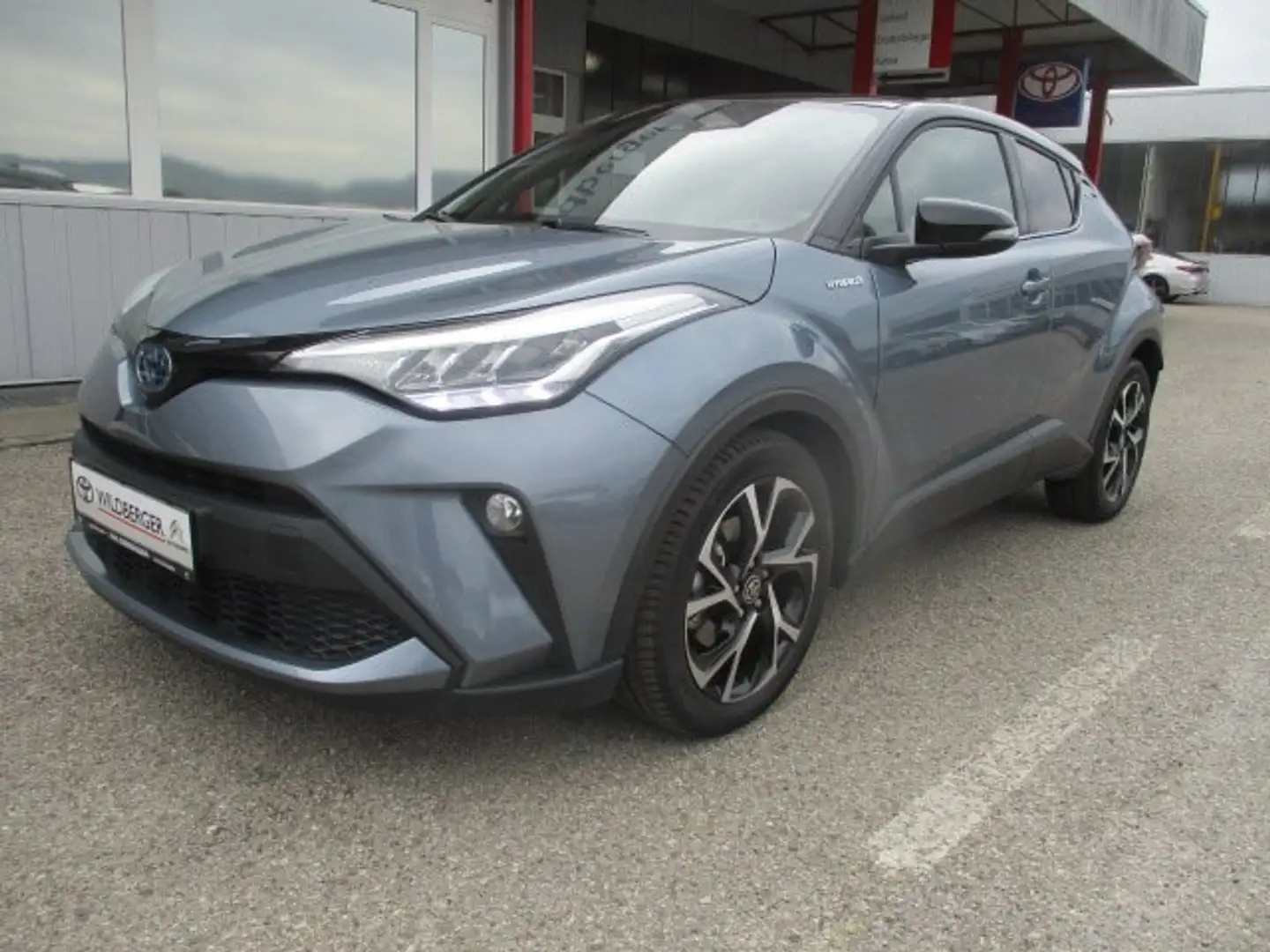 Toyota C-HR 1,8 Hybrid C-LUB CVT - 1