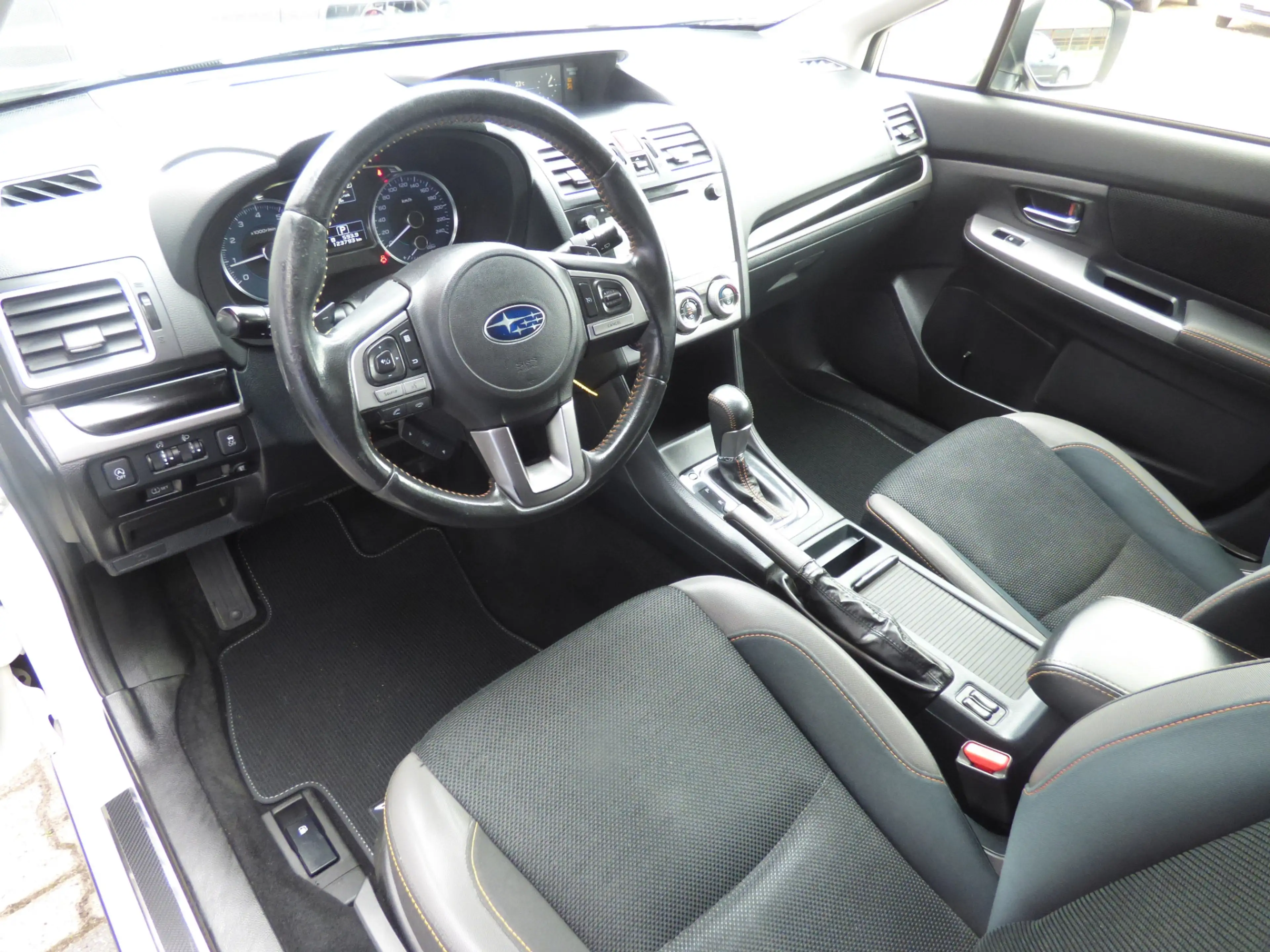 Subaru XV 2.0i Comfort AWD Automaat | Trekhaak afn. | — photo 7