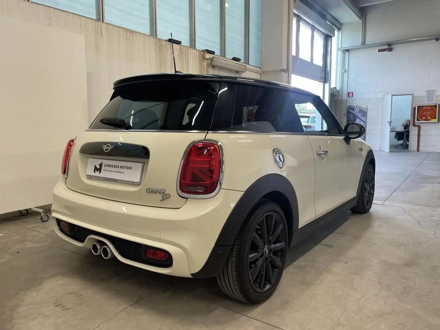 MINI Cooper SD 2.0 TwinPower Turbo Cooper SD Hype Steptronic Bianco - 2
