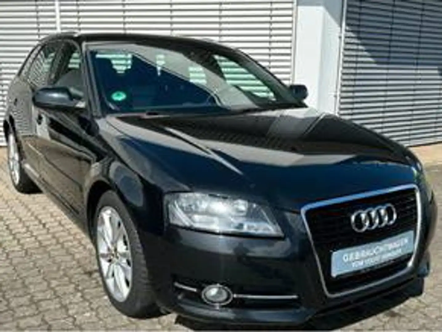 Audi A3 A3 1.4 TFSI Sportback Attraction Zwart - 2