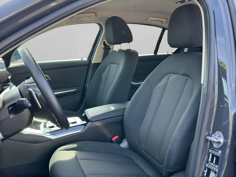 BMW 318 d Limo. Dravitgrau LED RFK Tempom. Parkassist. Sch — photo 7