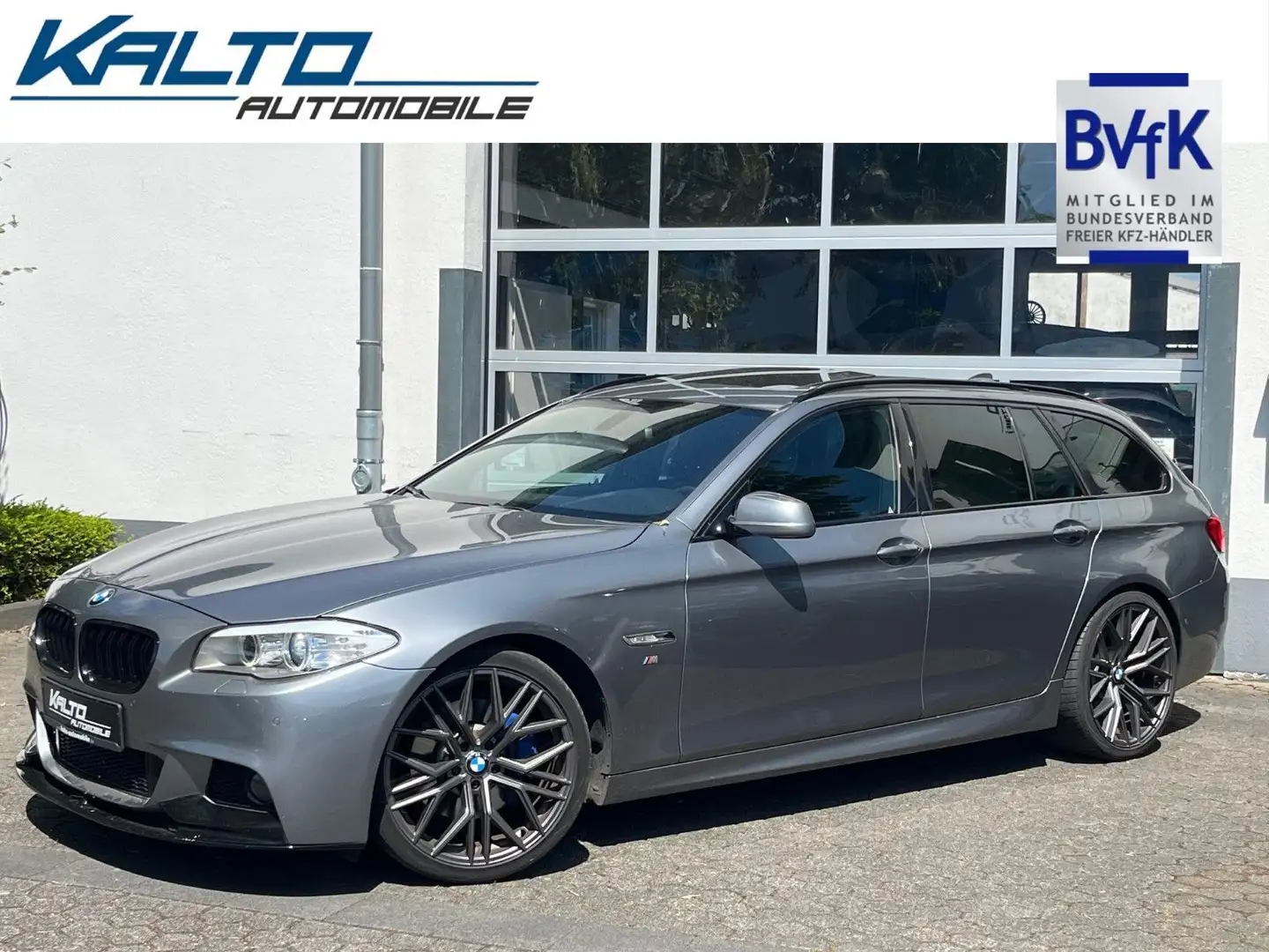 BMW 530 d touring M-Sport NavPro Komfortsitz Pano 20" - 2