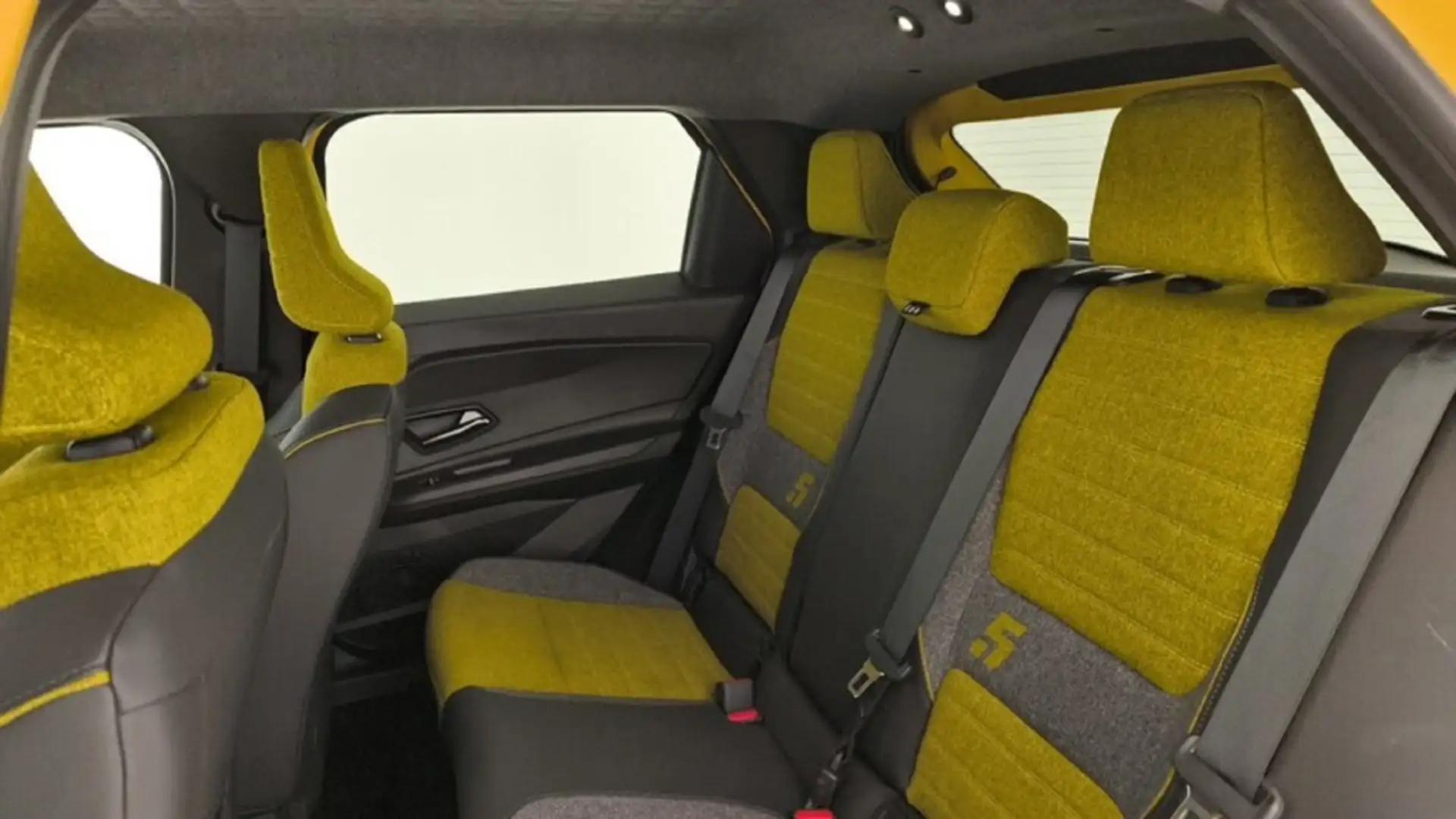 Renault Megane E-Tech 5 Iconic cinq autonomía confort 110 kW Amarillo - 2
