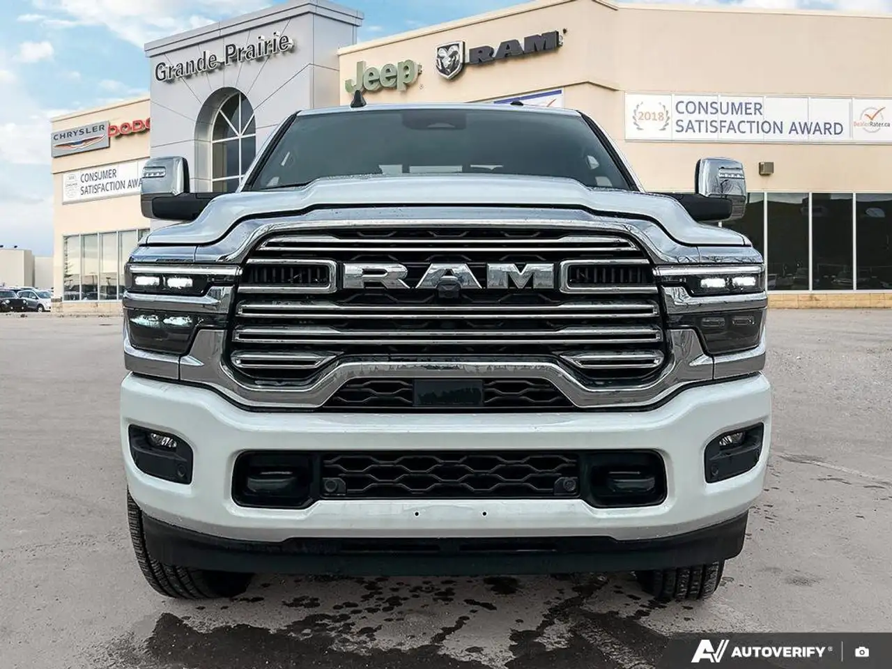 RAM 3500 снимка RAM 3500
