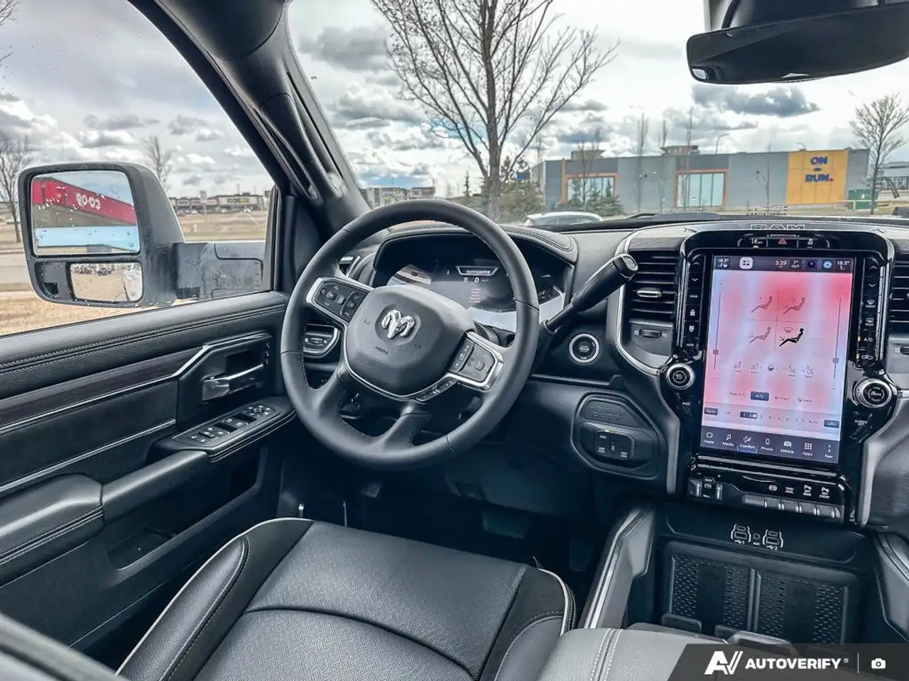 RAM 3500 снимка RAM 3500