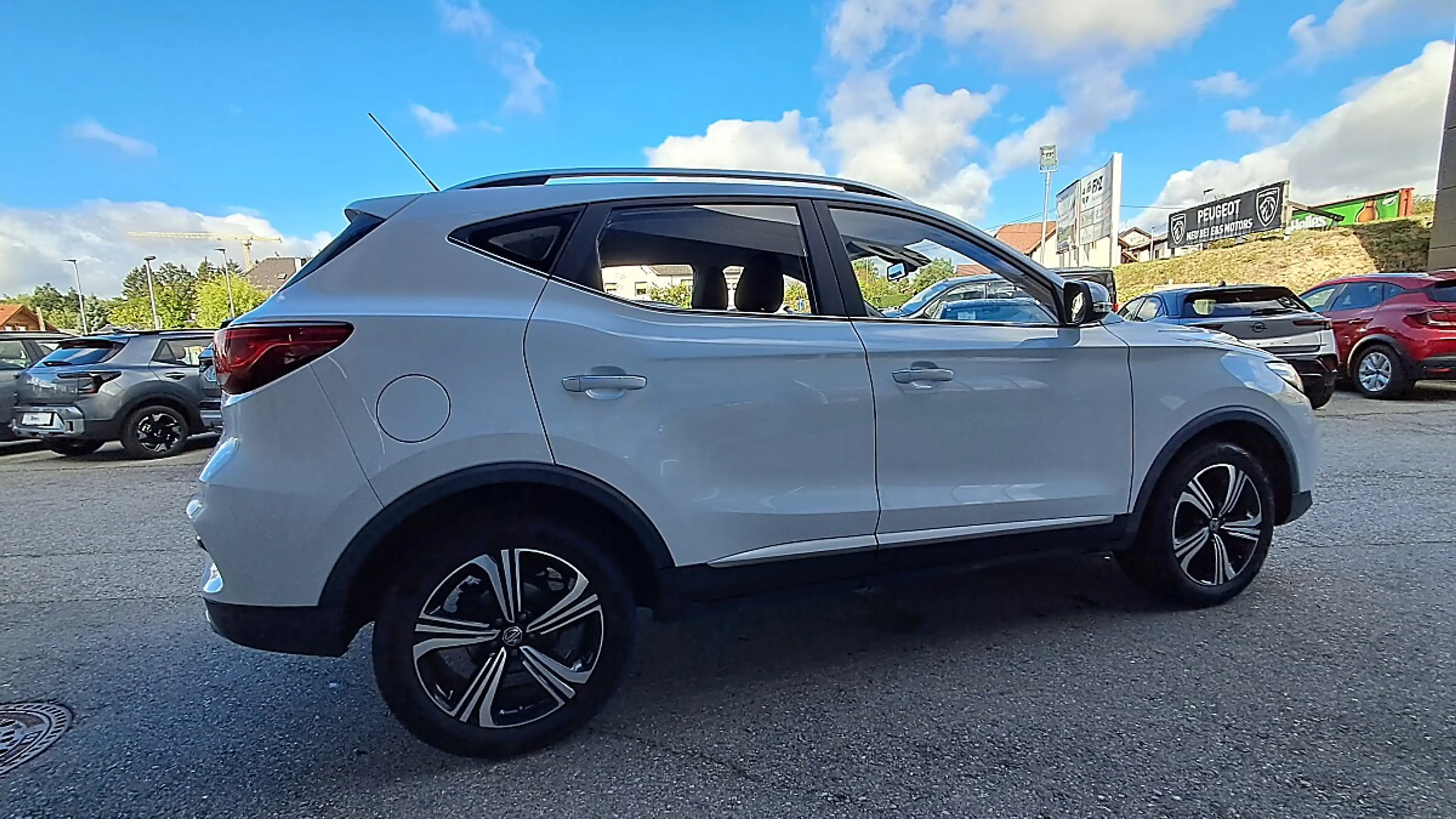 MG ZS 1.5 VTi Comfort — photo 8