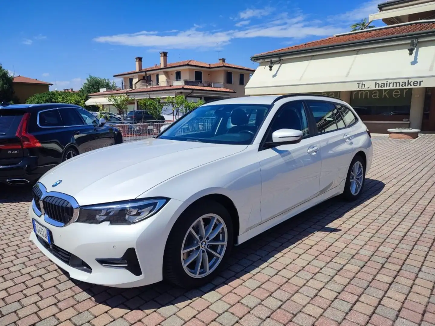 BMW 320 d 48V xDrive Touring Advantage Bianco - 2