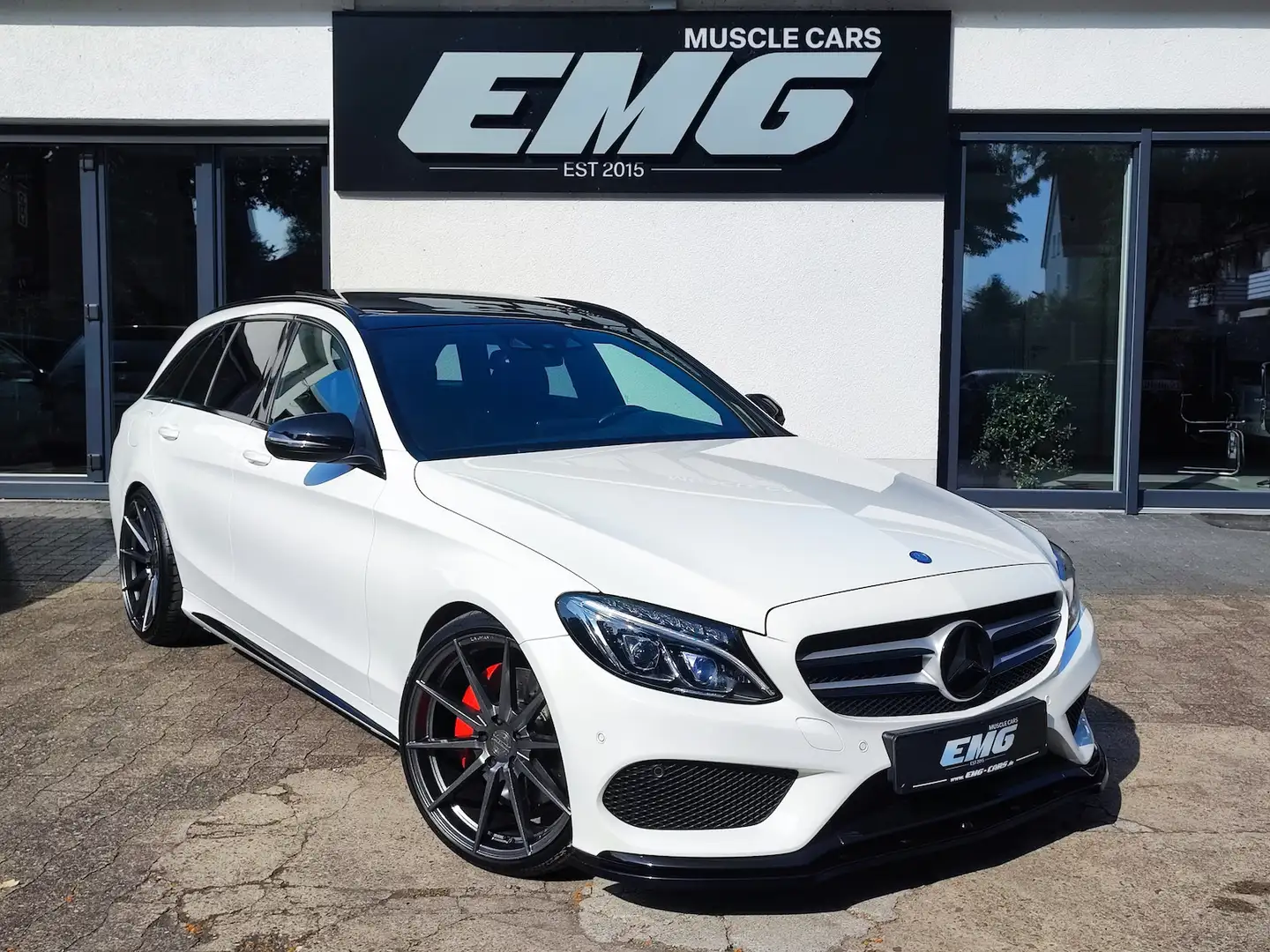 Mercedes-Benz C 400 T AMG Line 4Matic White - 1