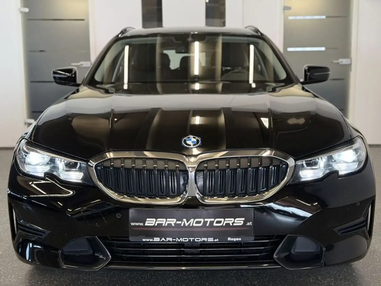 BMW 330 e SPORT-LINE*KAMERA*AMBIENTE*3-ZONEN*VIRTUAL* Schwarz - 2