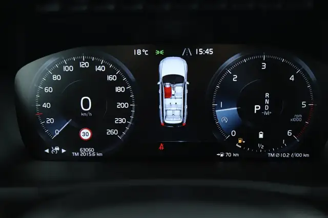 Volvo XC90 B5 AWD INSCRIPTION 7-SITZE LED NAVI HUD PANO Ansicht 28