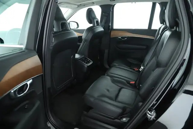Volvo XC90 B5 AWD INSCRIPTION 7-SITZE LED NAVI HUD PANO Ansicht 11