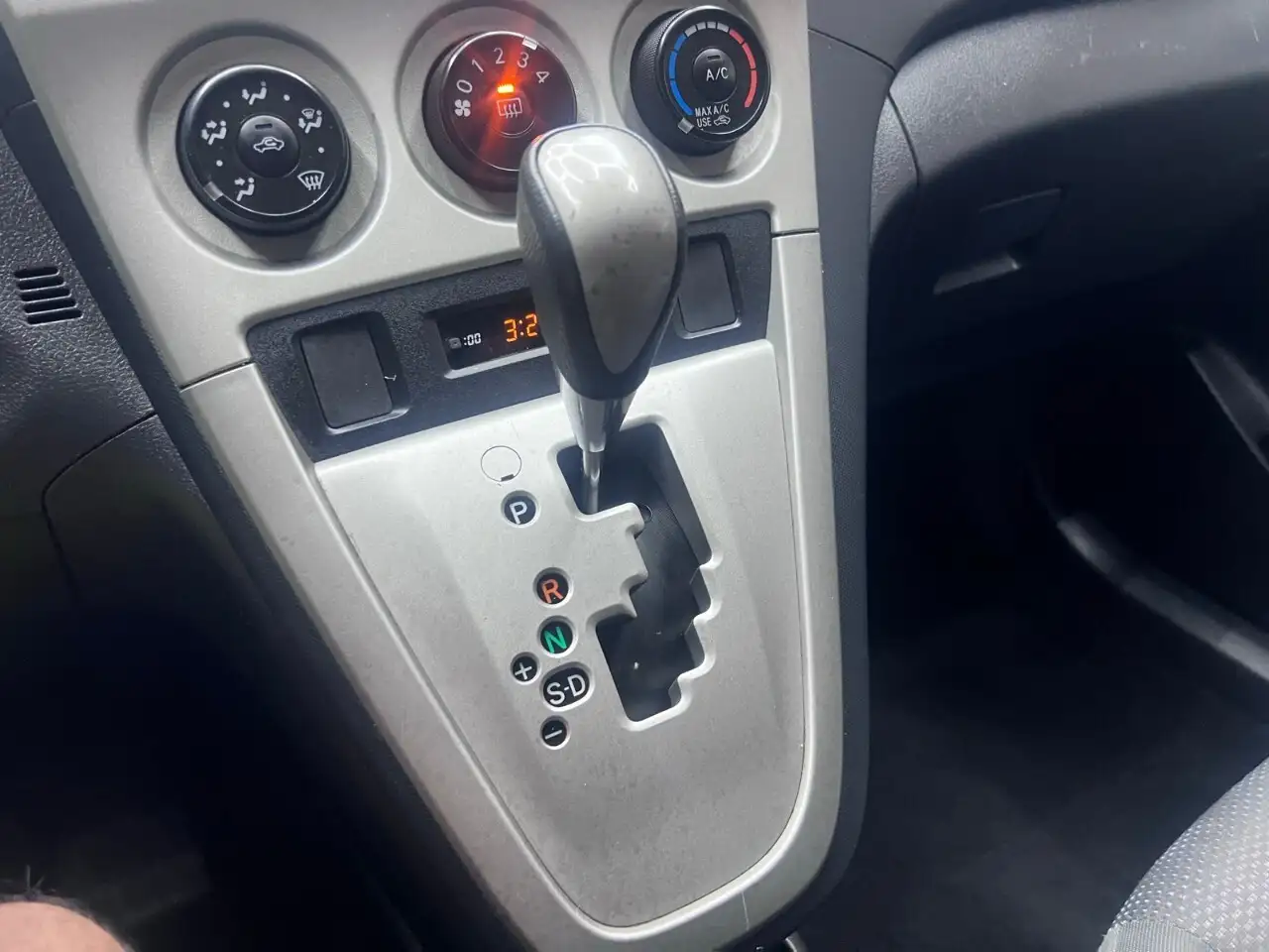 Toyota Matrix photo Toyota Matrix