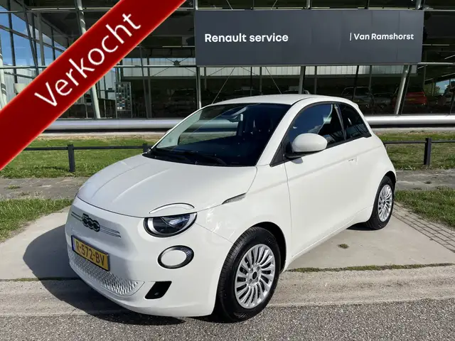 Fiat 500 Action 24 kWh / Bluetooth / Airco /