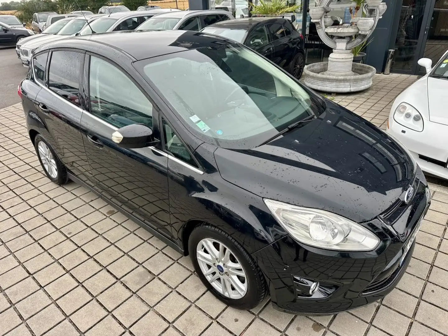 Ford C-Max 1.0 SCTi 125ch EcoBoost Stop&Start Titanium Schwarz - 2
