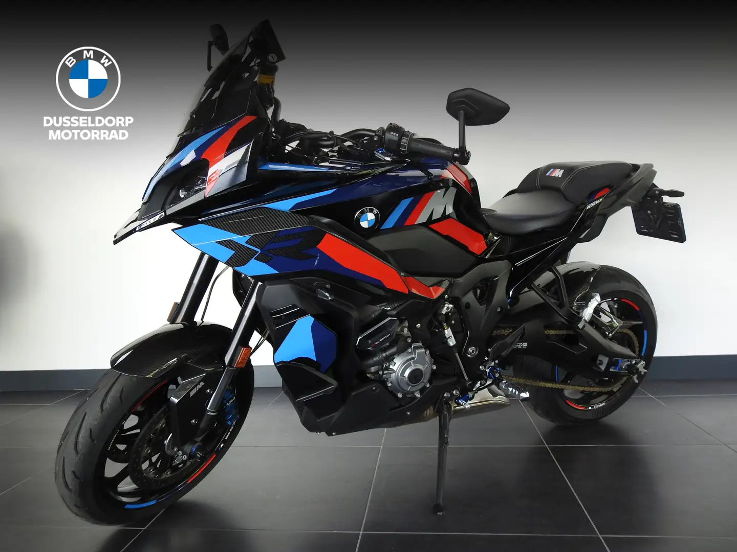 BMW M 1000 XR Zwart - 1