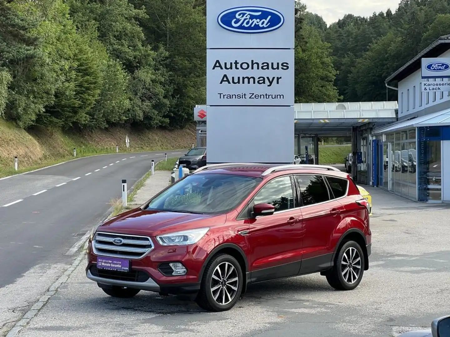 Ford Kuga Titanium Rot - 1