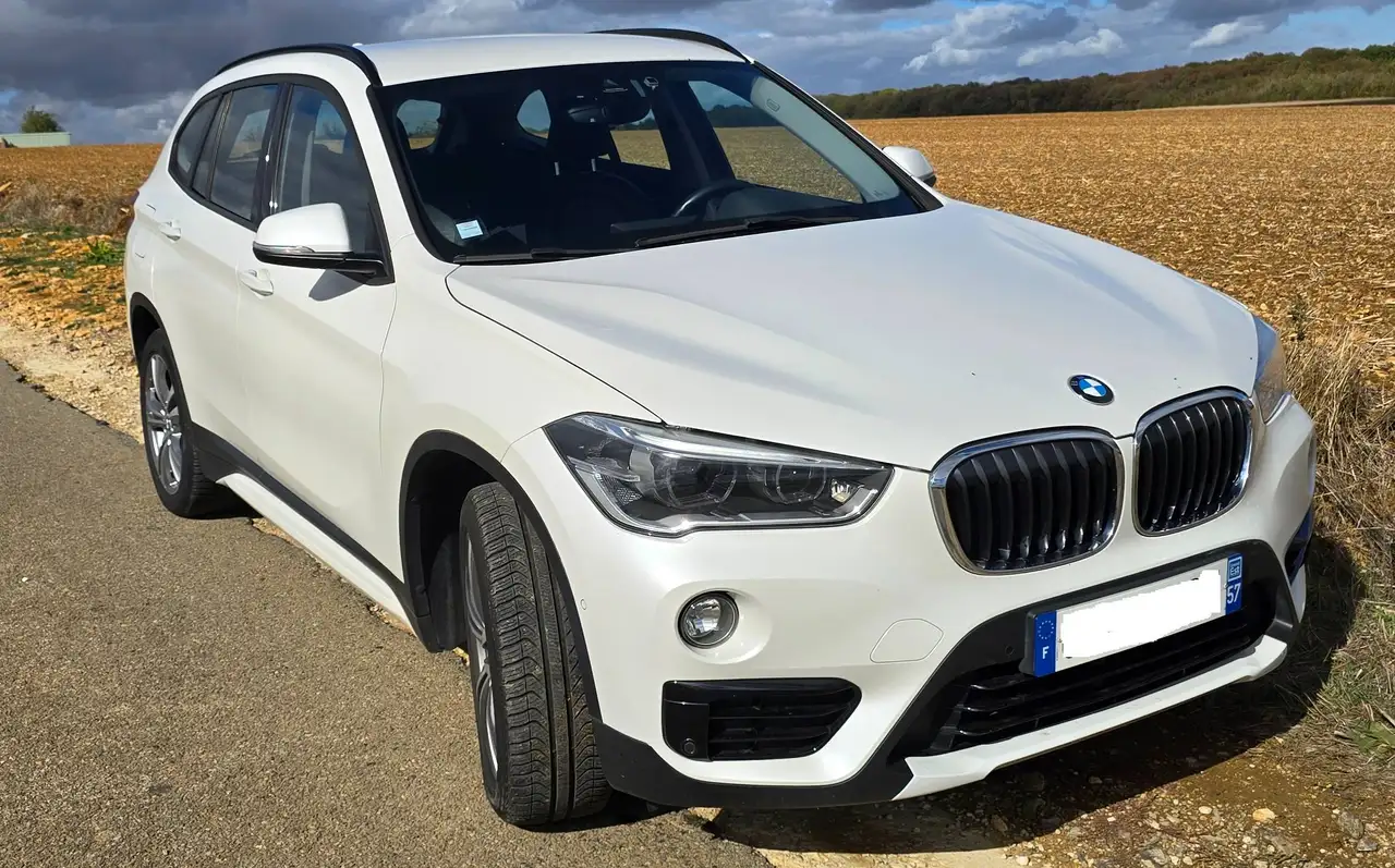BMW X1 X1 xDrive 20d 190 ch BVA8 Business — photo 1 of 8