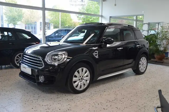 MINI Cooper Countryman COUNTRYMAN Cooper Aut. Pano.