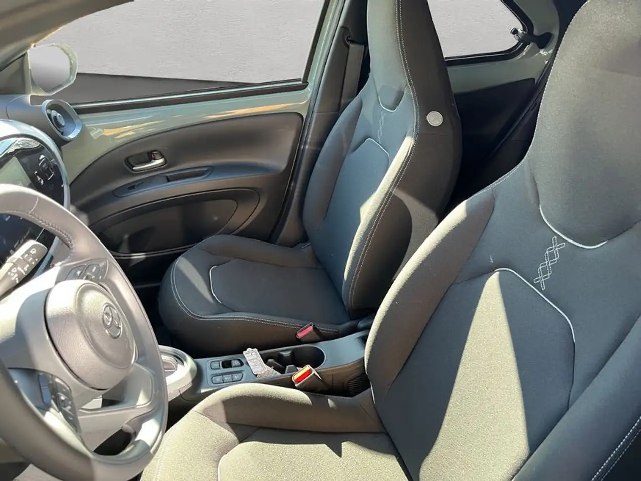 Toyota Aygo X X 1,5 Hybrid Teamplayer SHZ 10