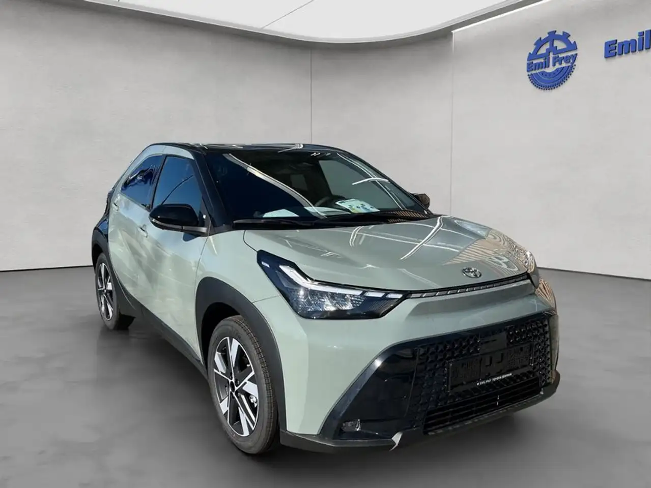 Toyota Aygo X X 1,5 Hybrid Teamplayer SHZ 8