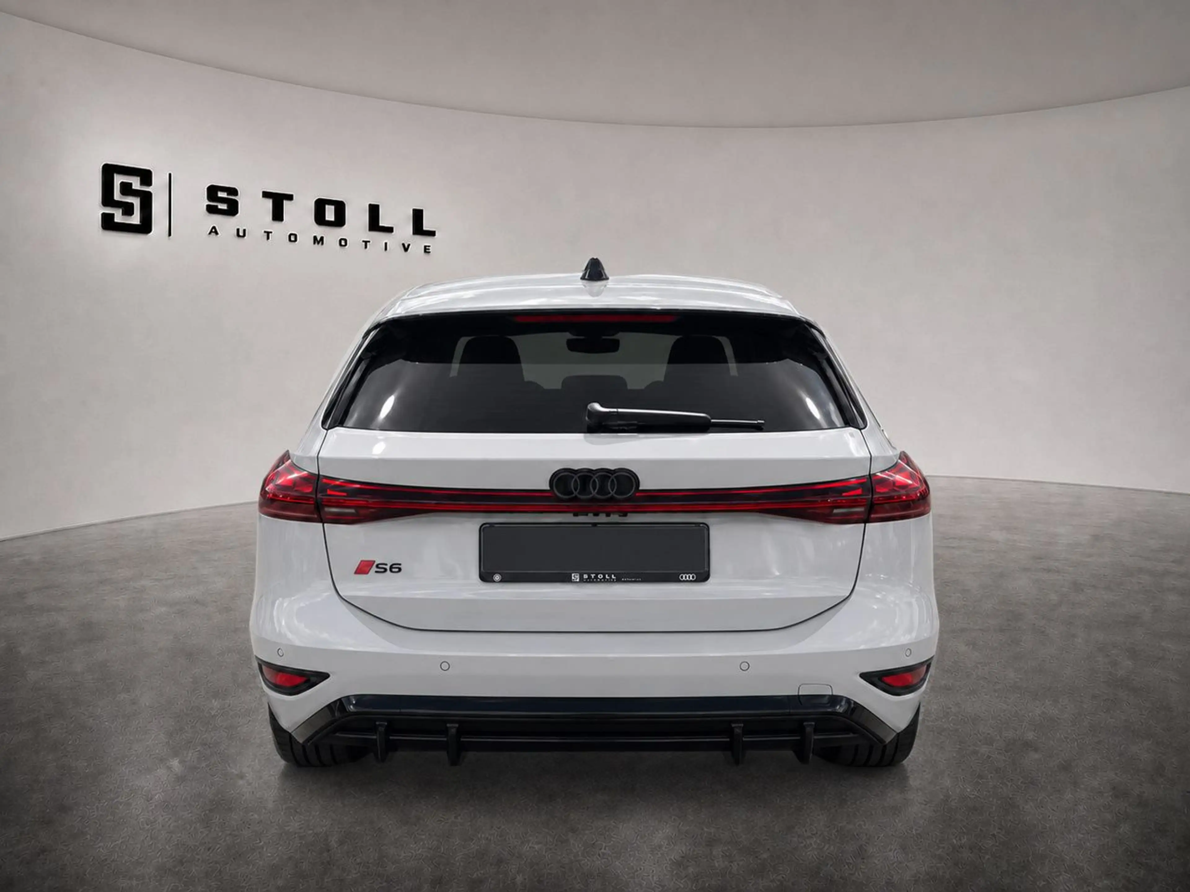 Audi S6 Avant e-tron quattro 370 kW edition one beige — photo 8