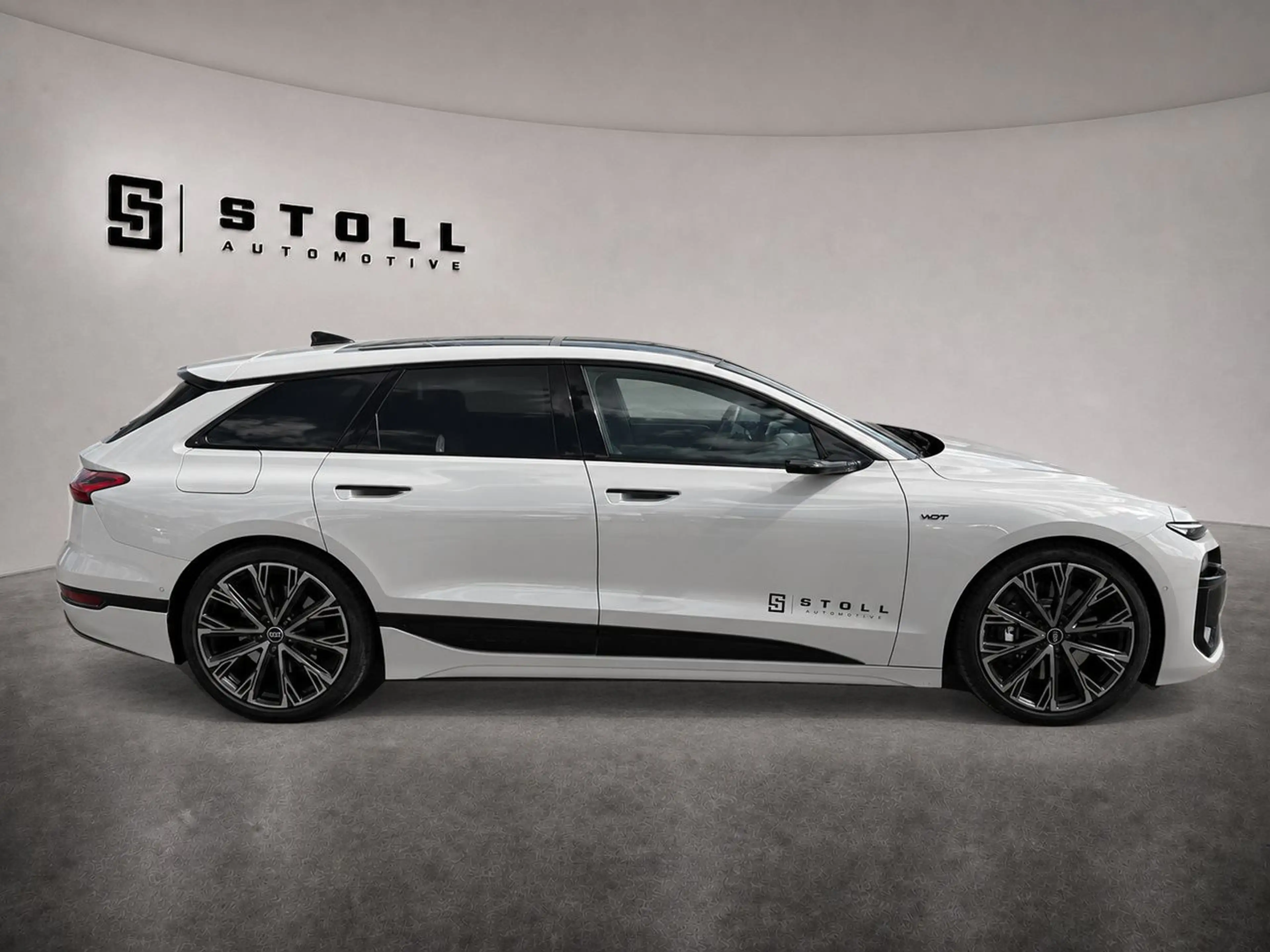 Audi S6 Avant e-tron quattro 370 kW edition one beige — photo 3