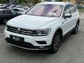 Volkswagen Tiguan Allspace 2.0 TDI 7-SITZER NAVI KAMERA Wit - thumbnail 2