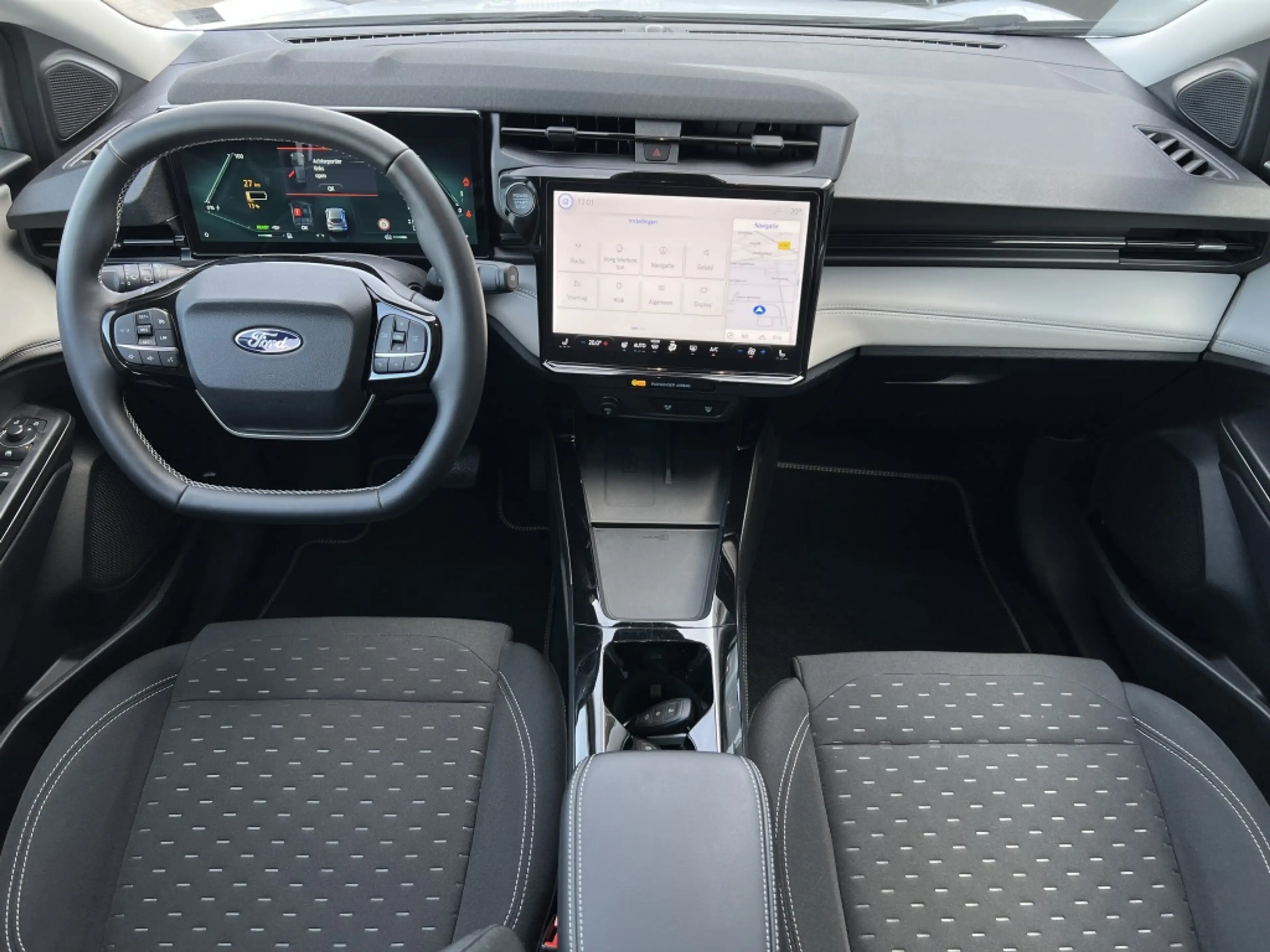 Ford Puma Gen-E Select 47 kWh — photo 11