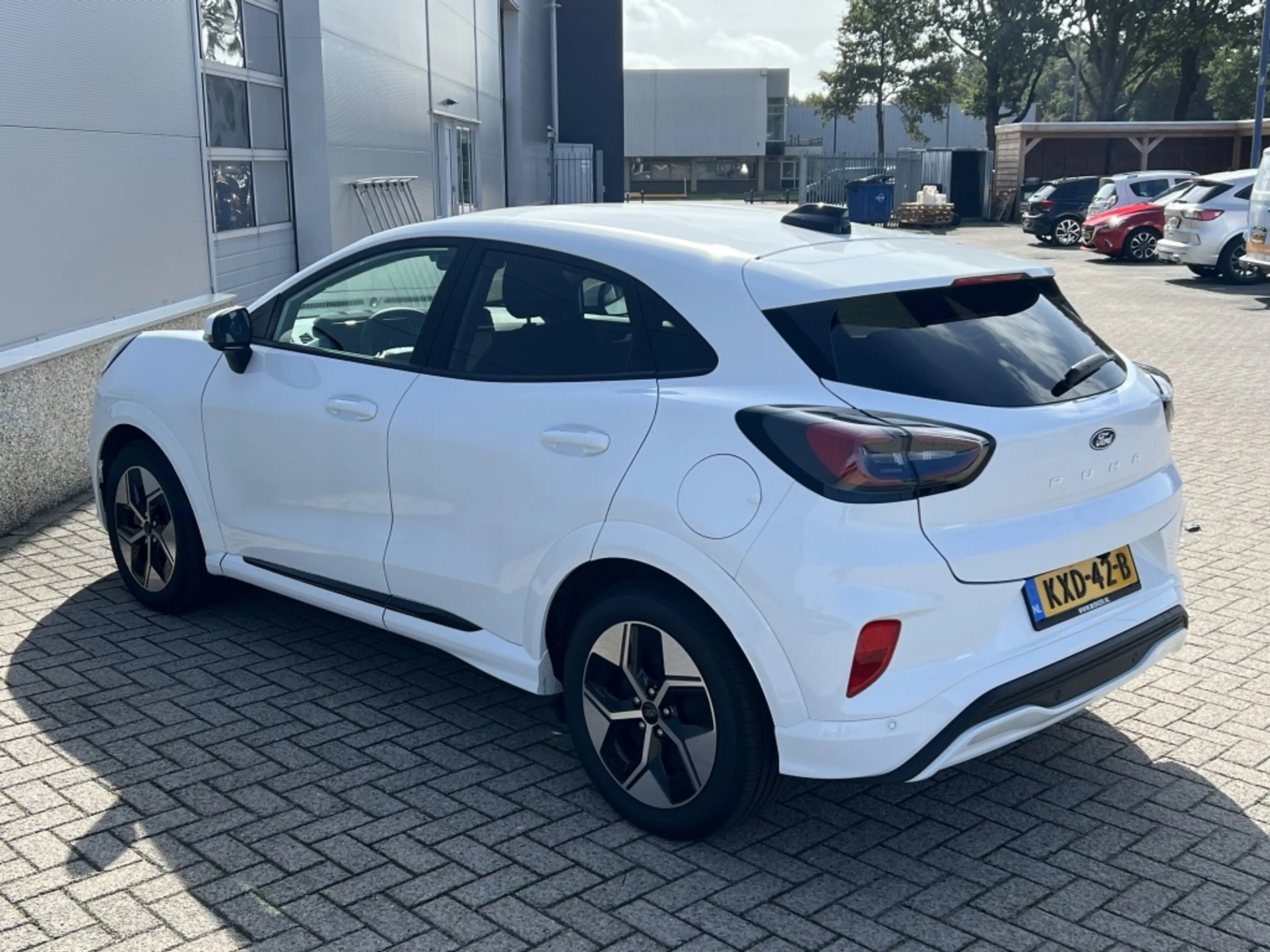 Ford Puma Gen-E Select 47 kWh — photo 4
