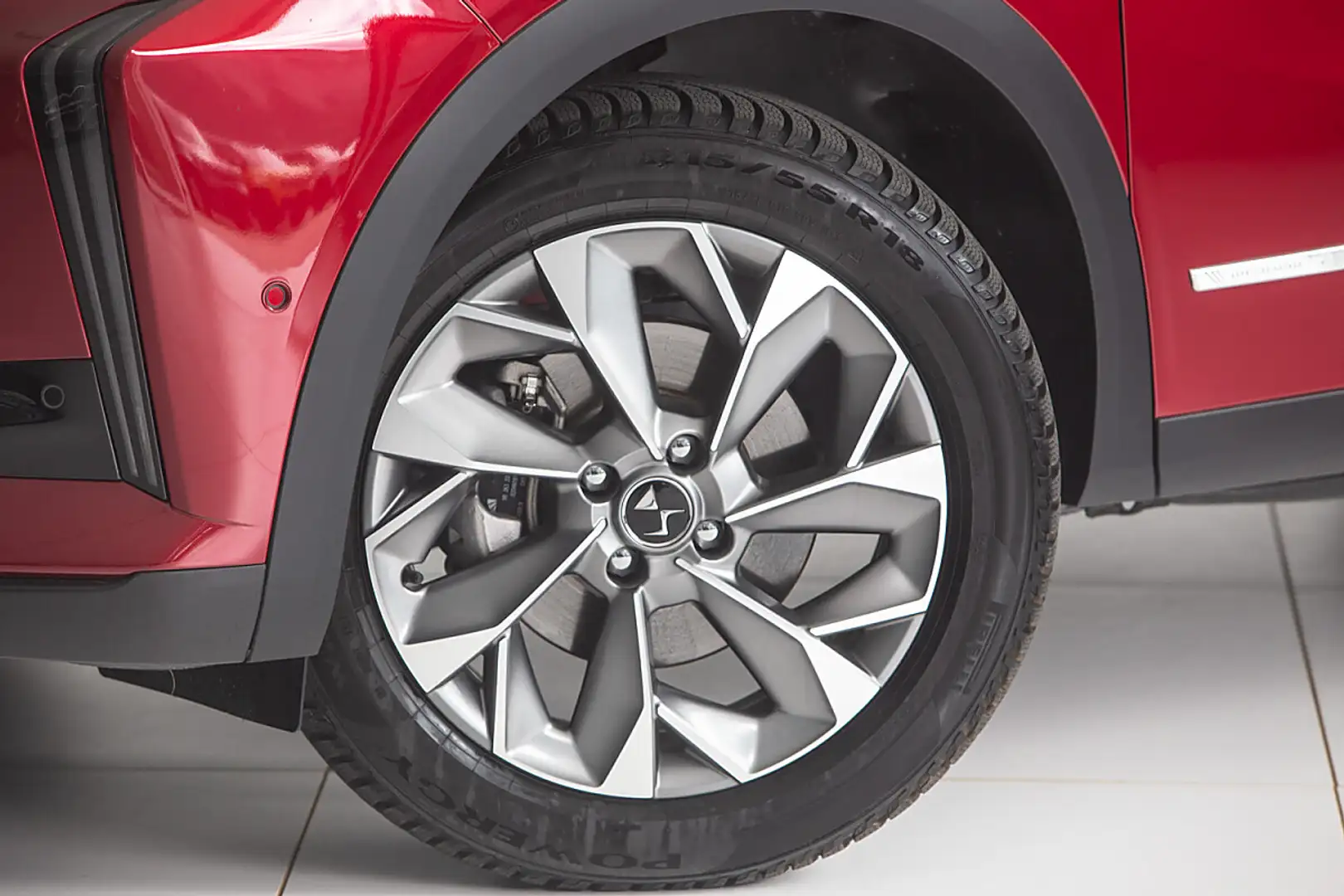 DS Automobiles DS 3 DS3 E-Tense Esprit de Voyage Rot - 2