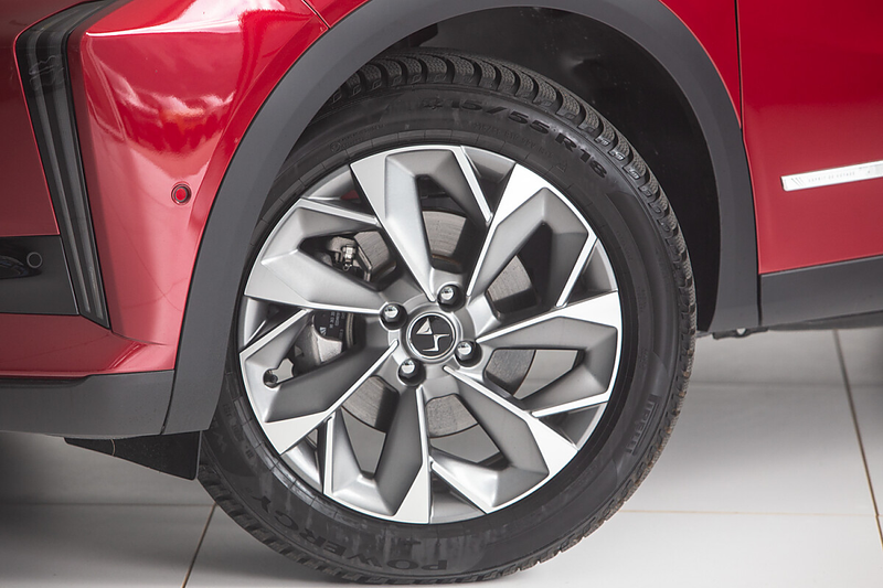DS Automobiles DS 3 DS3 E-Tense Esprit de Voyage — photo 2