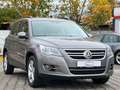 Volkswagen Tiguan Trend & Fun / 63500 KM / 1. Hand / Gris - thumbnail 1