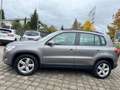 Volkswagen Tiguan Trend & Fun / 63500 KM / 1. Hand / Gris - thumbnail 4