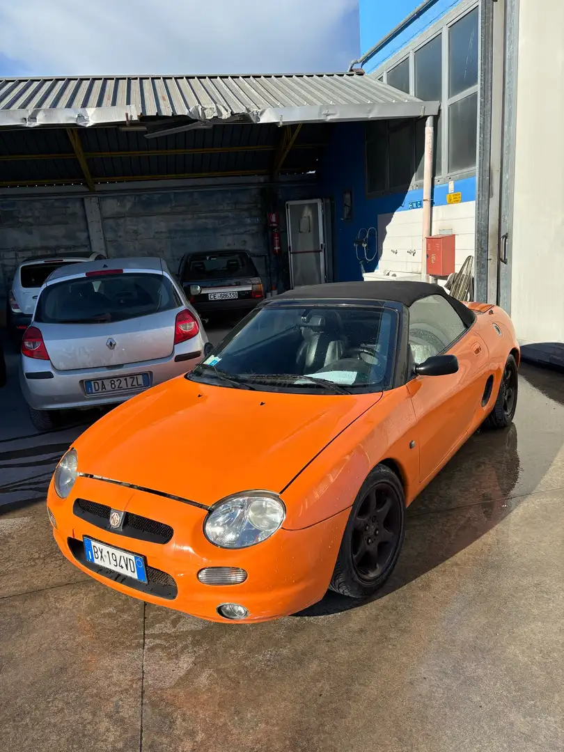 MG MGF F 1.8i - 1