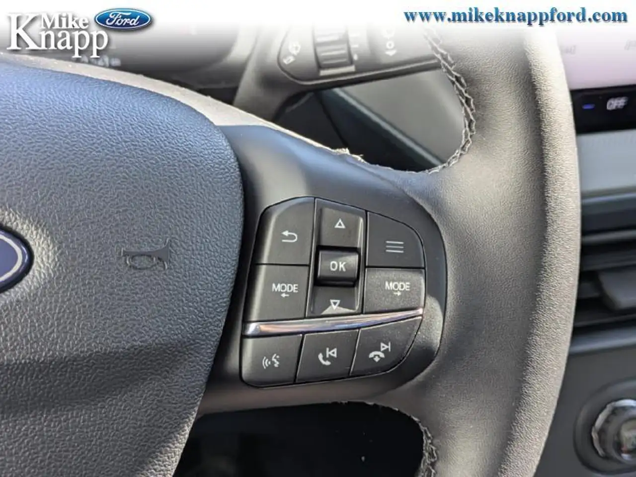 Ford Maverick снимка Ford Maverick