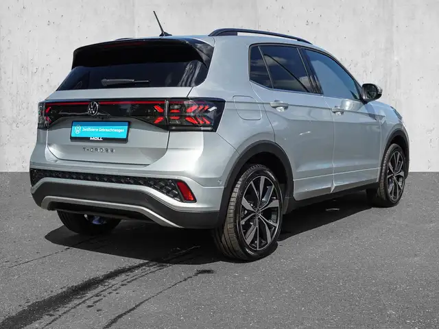 Volkswagen T-Cross view 4