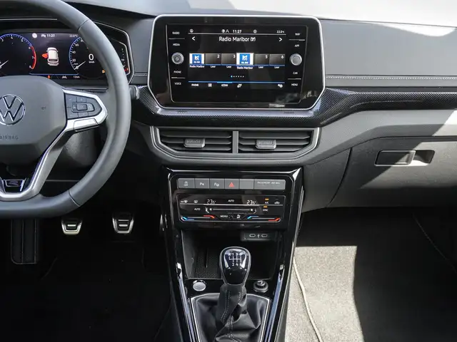 Volkswagen T-Cross view 12