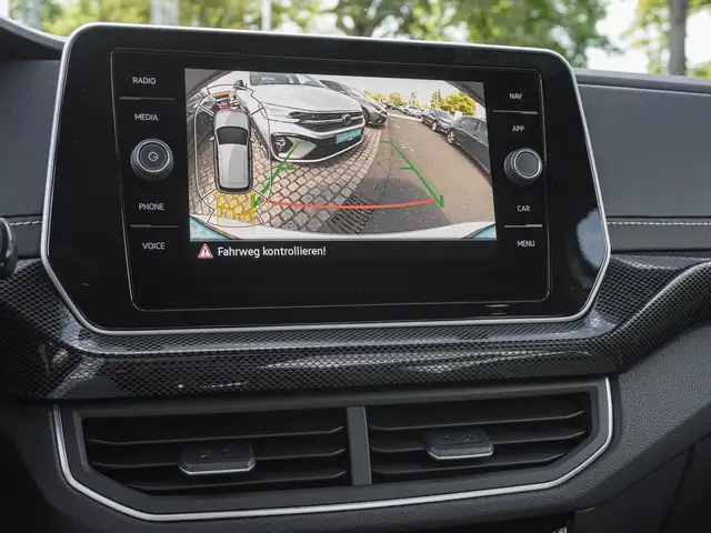 Volkswagen T-Cross view 13