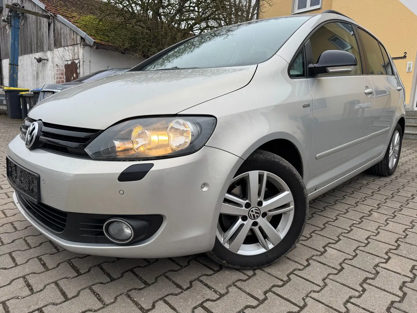 Volkswagen Golf Plus Match*2.HAND*ALU*KLIMA*PDC* Silber - 2