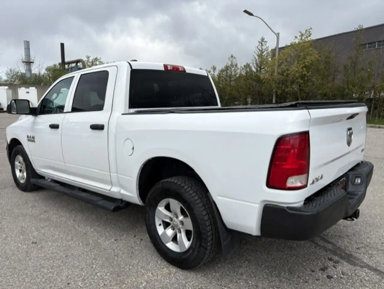 RAM 1500 снимка RAM 1500