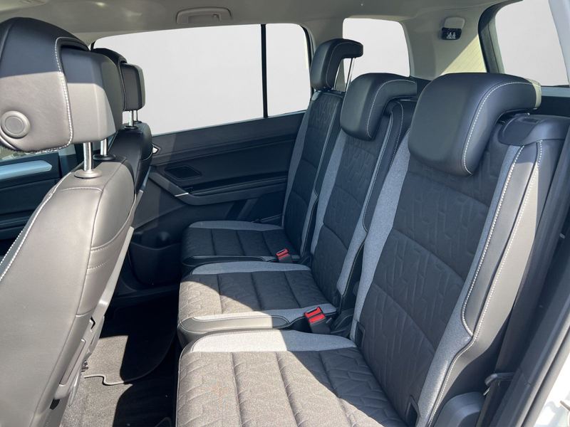 Volkswagen Touran 1.5 TSI Goal AHK RFK KLIMA IQ-LIGHT CARPL — photo 14