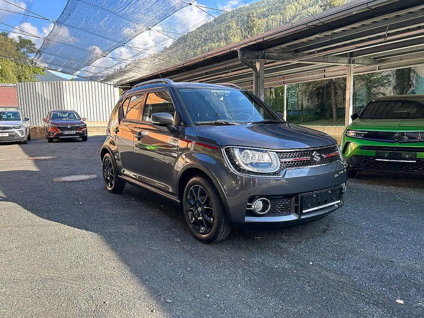 Suzuki Ignis 1,2 DualJet Hybrid ALLGRIP Flash Grau - 1