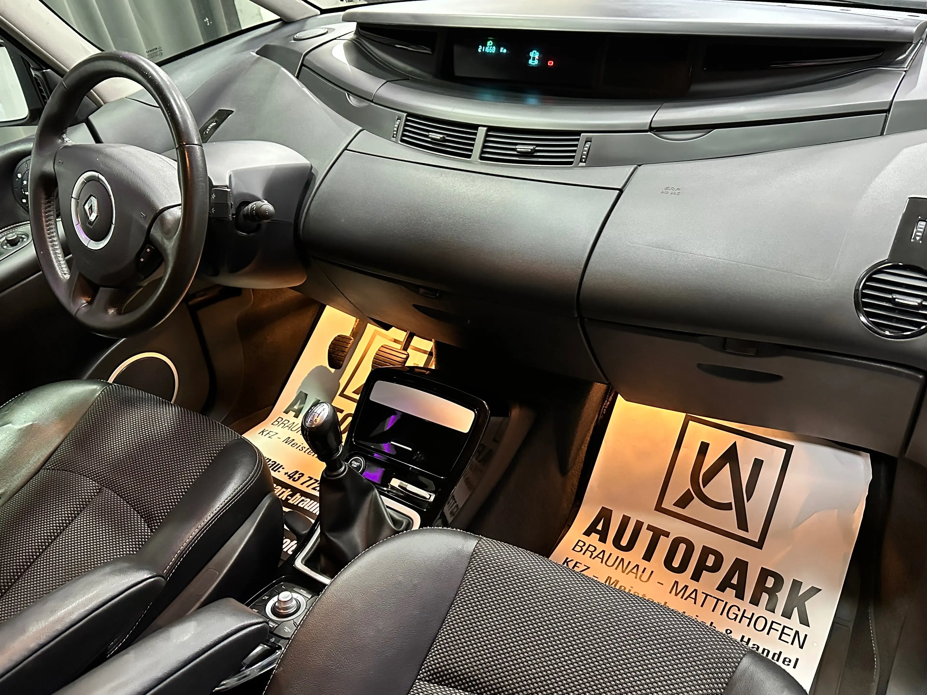 Renault Grand Espace 2.0 dCi Celsium *7.SITZER*KLIMA* — photo 13
