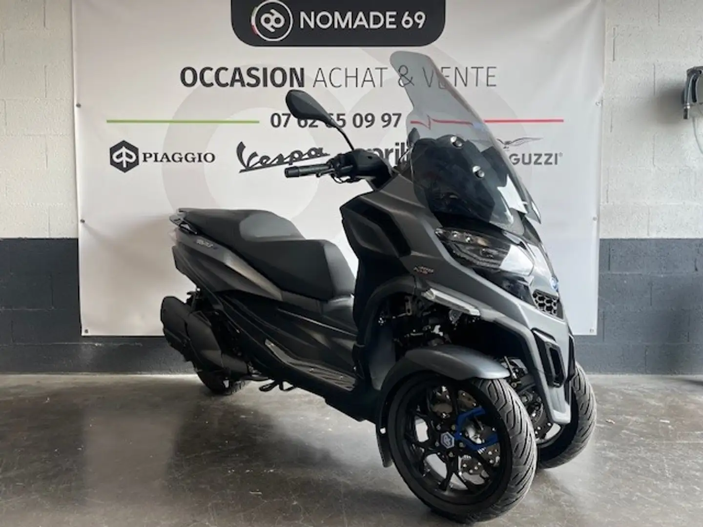 Piaggio MP3 400 Gris - 2