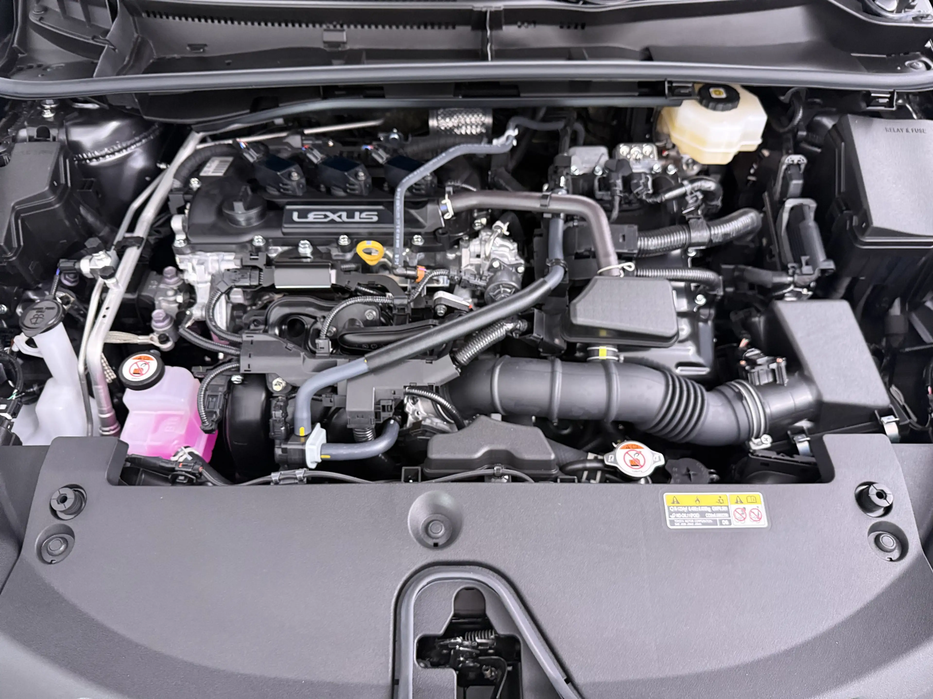 Lexus LBX 1.5 Hybrid Business Line | Navigatie | PDC | Leena — photo 6