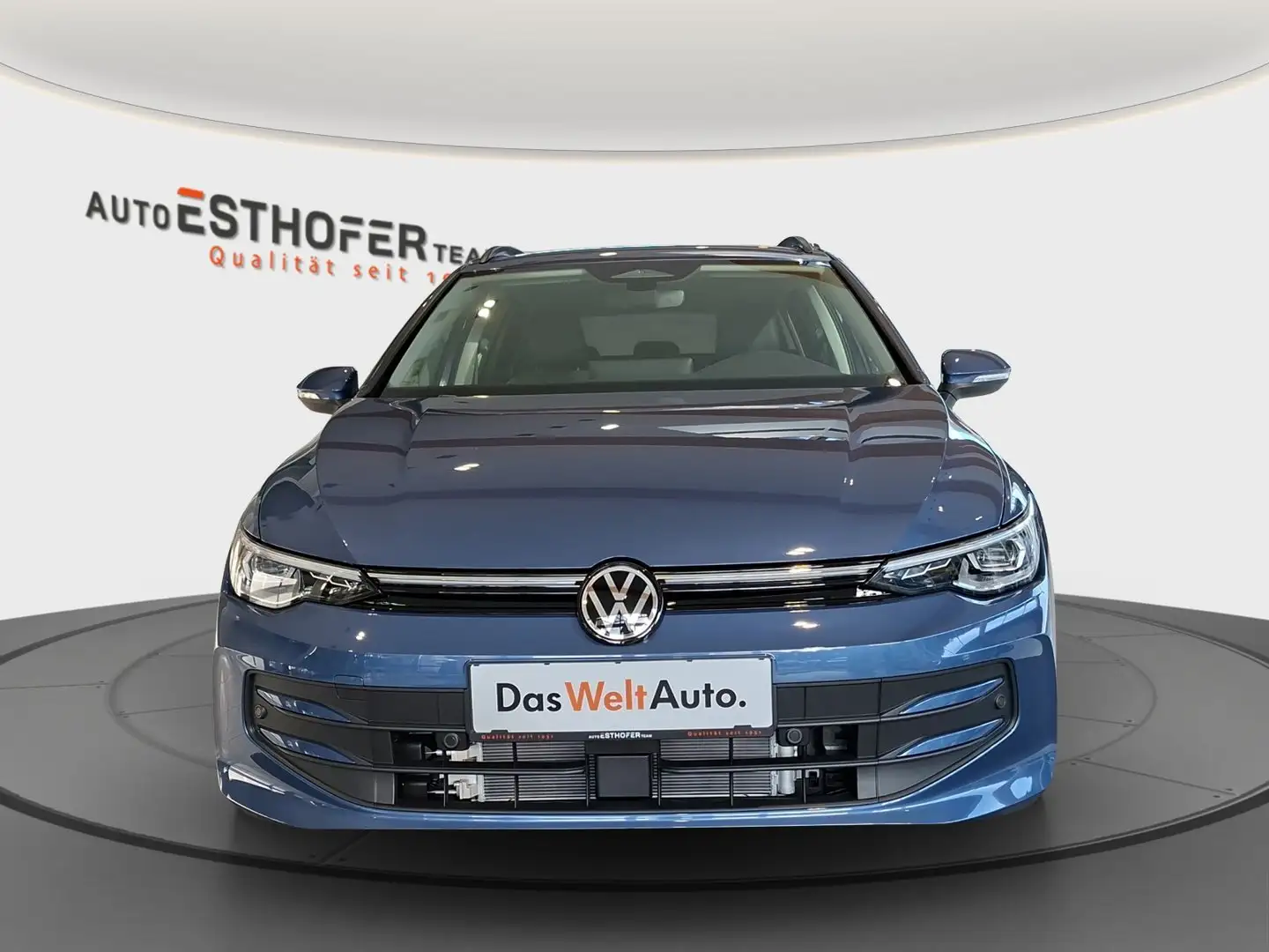 Volkswagen Golf Variant Business mHeV TSI DSG Blau - 2