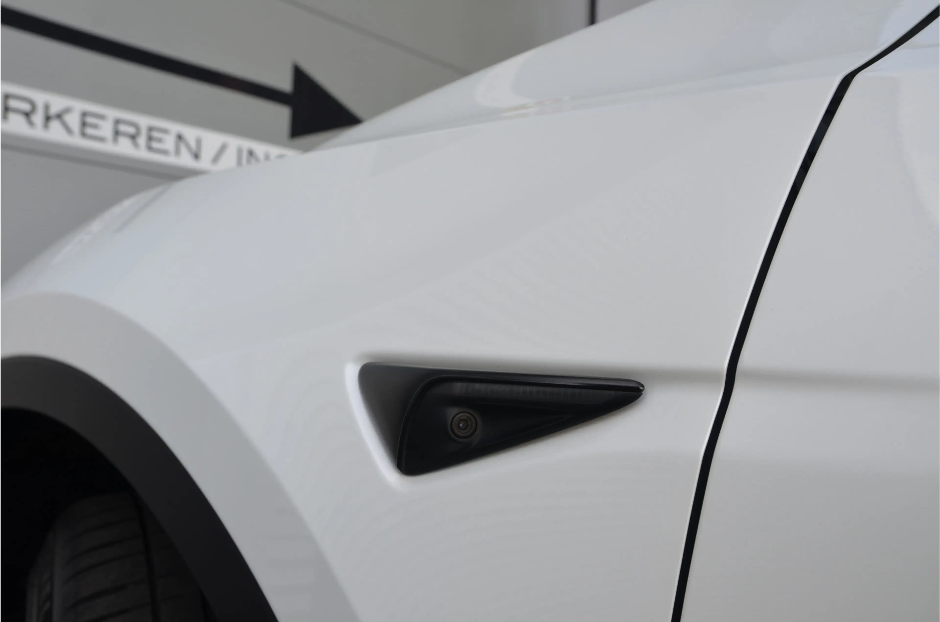 Tesla Model Y Long Range RWD 75 kWh AutoPilot3.0 Ryzen — photo 32