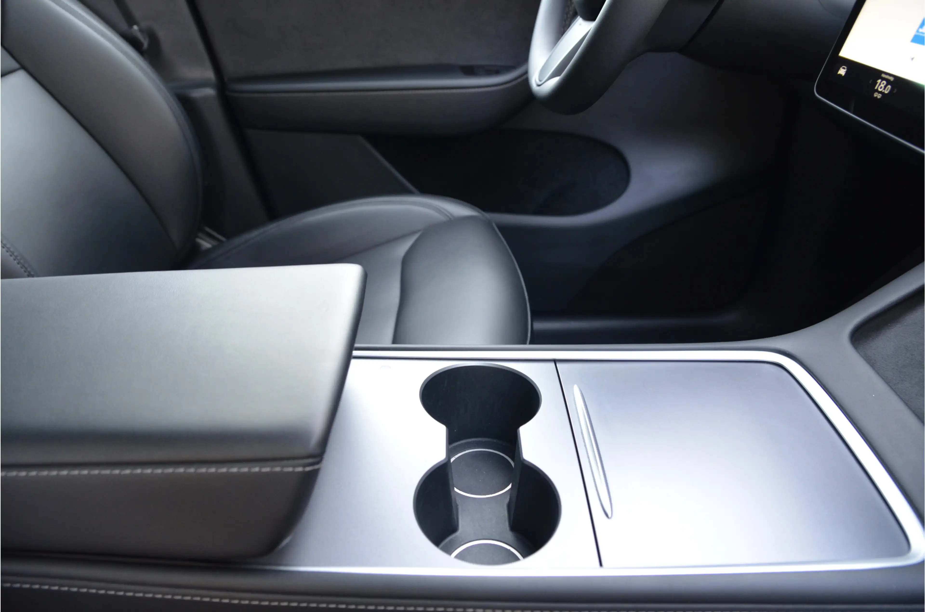 Tesla Model Y Long Range RWD 75 kWh AutoPilot3.0 Ryzen — photo 5