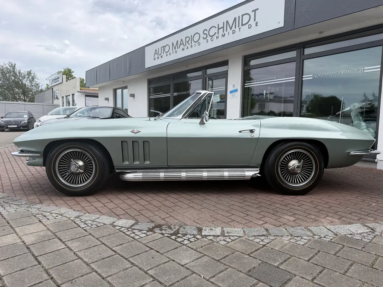 Corvette C2 Sting-Ray Convertible 350 HP, foto 2